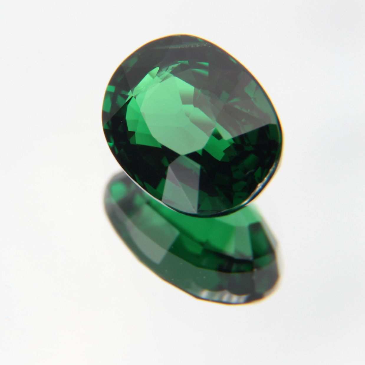 Tsavorit 1.23 ct