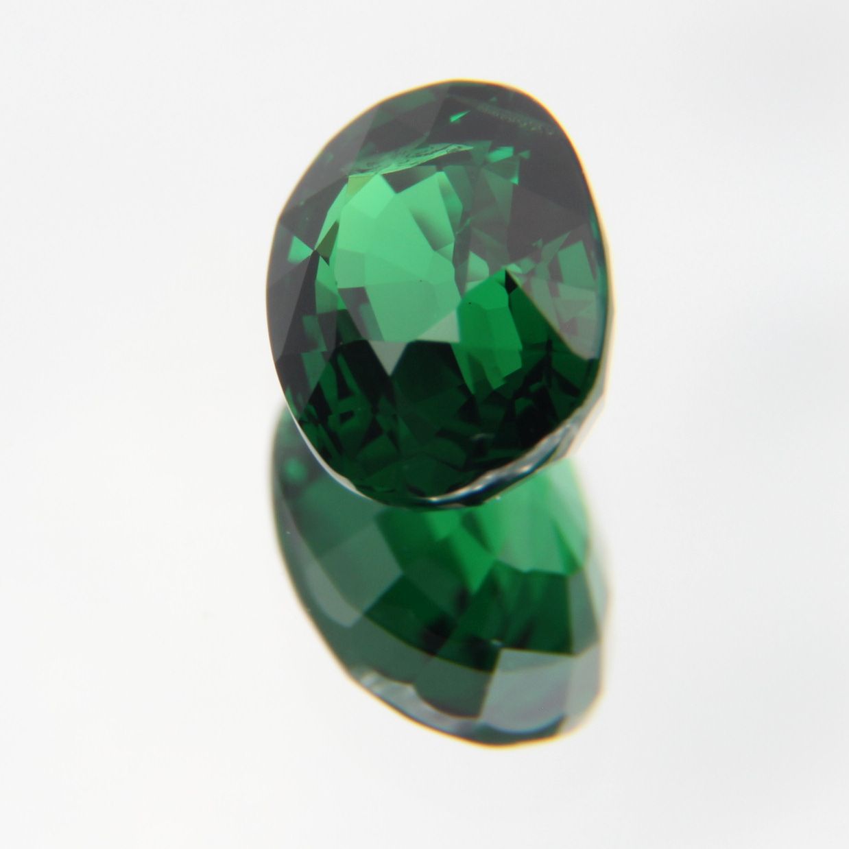 Tsavorit 1.23 ct