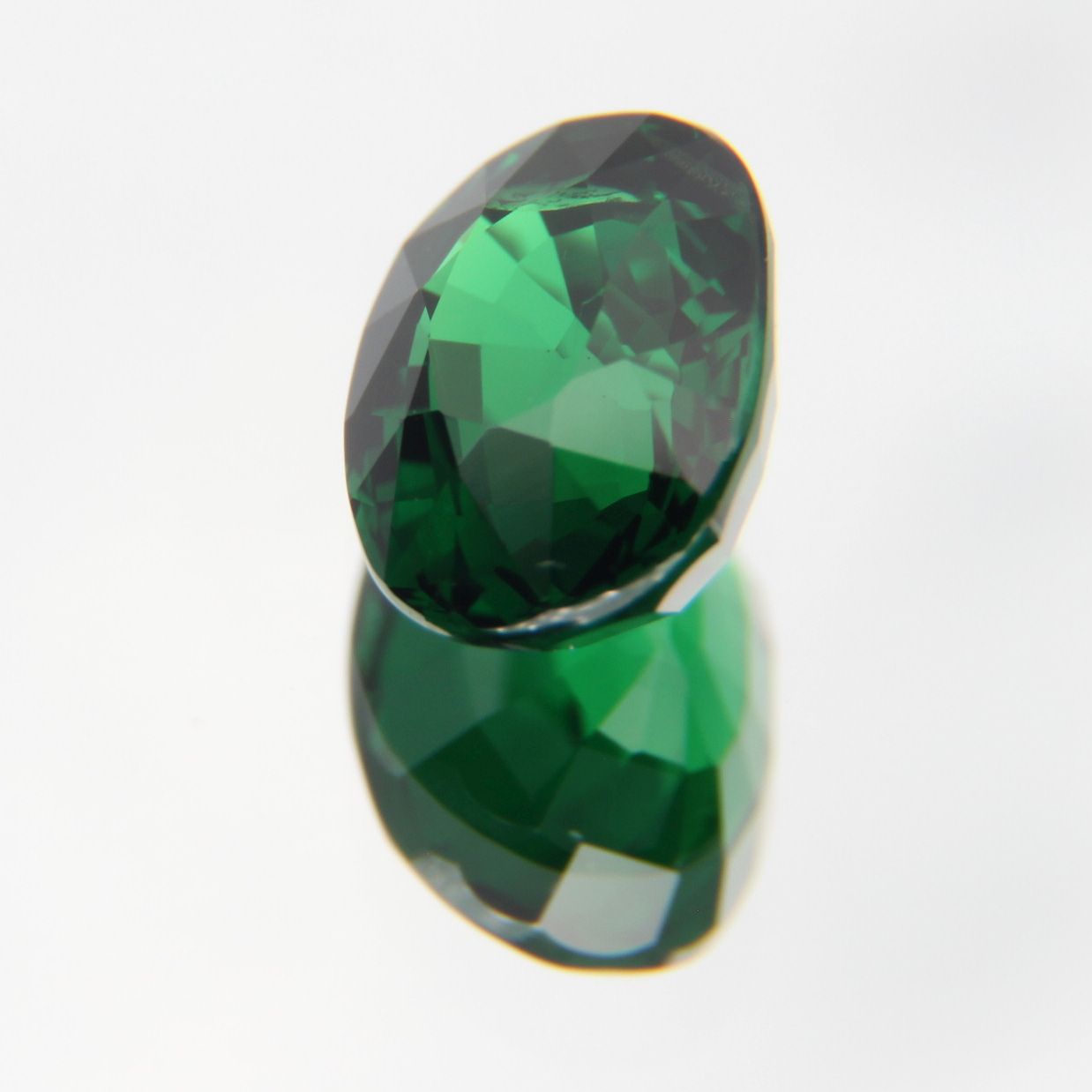 Tsavorit 1.23 ct