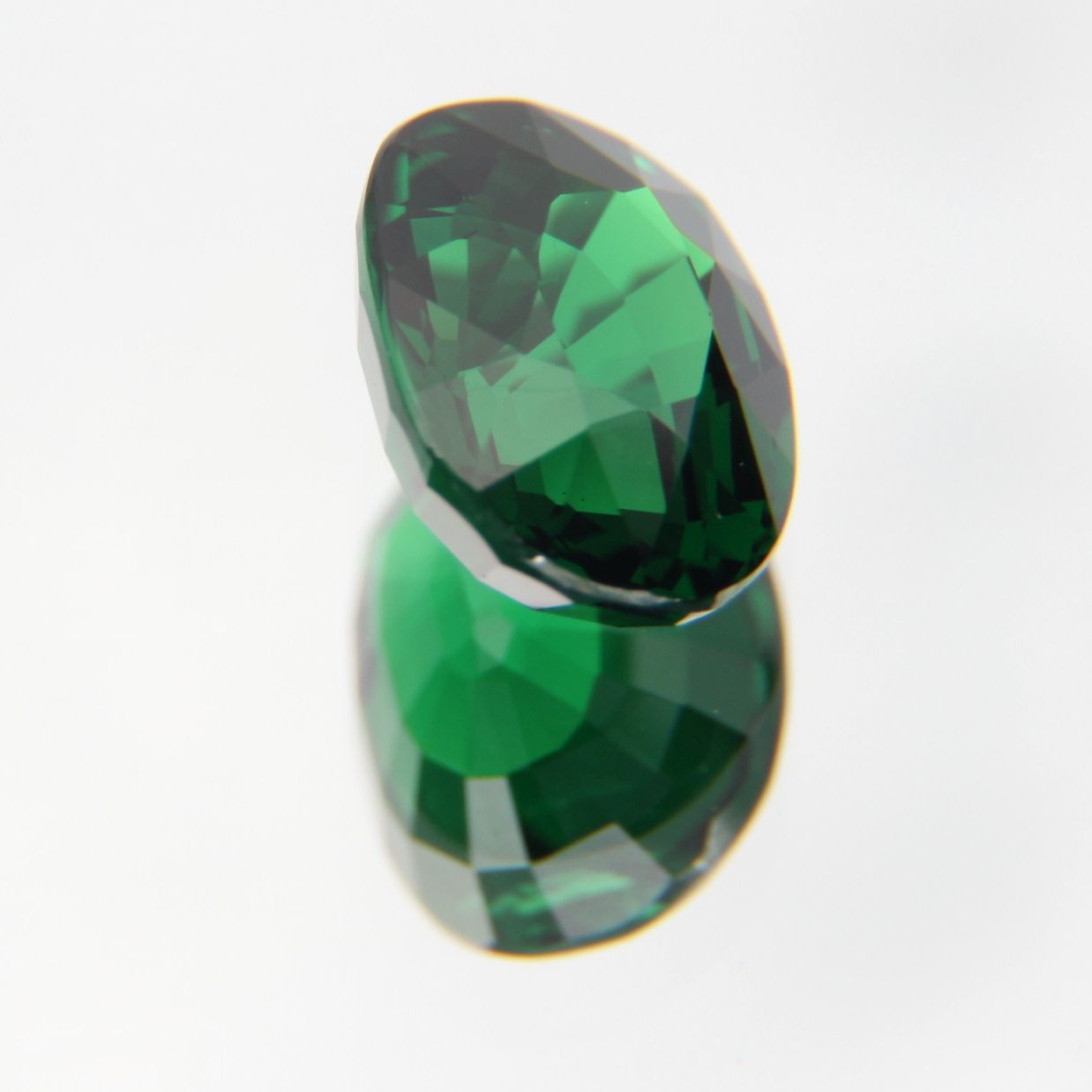 Tsavorit 1.23 ct