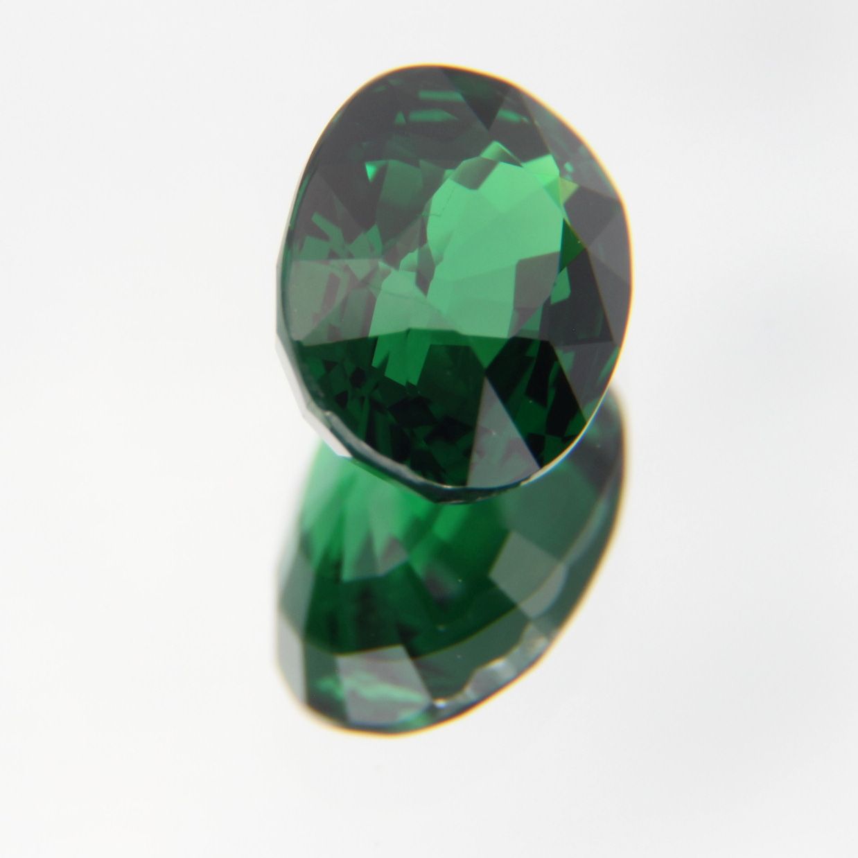 Tsavorit 1.23 ct