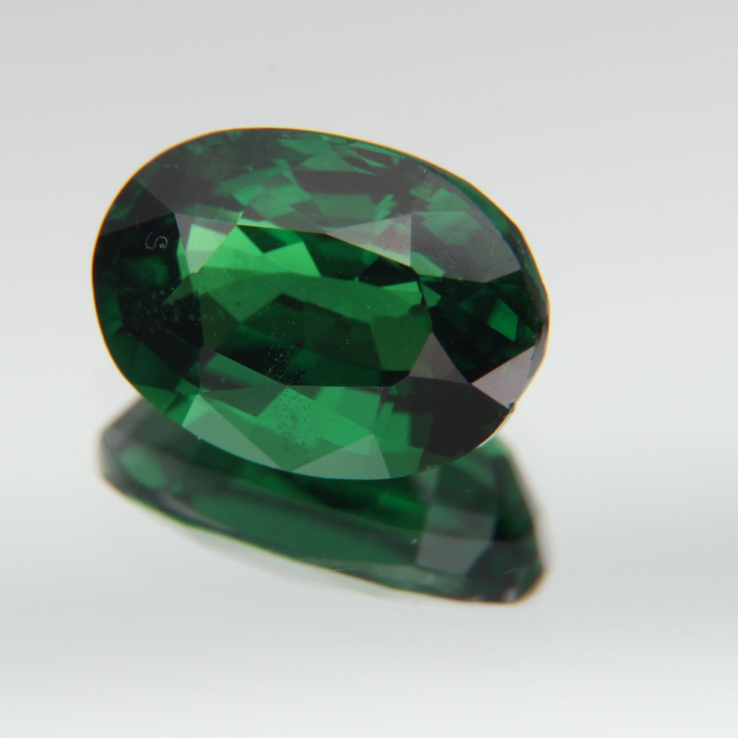 Tsavorit 1.52ct