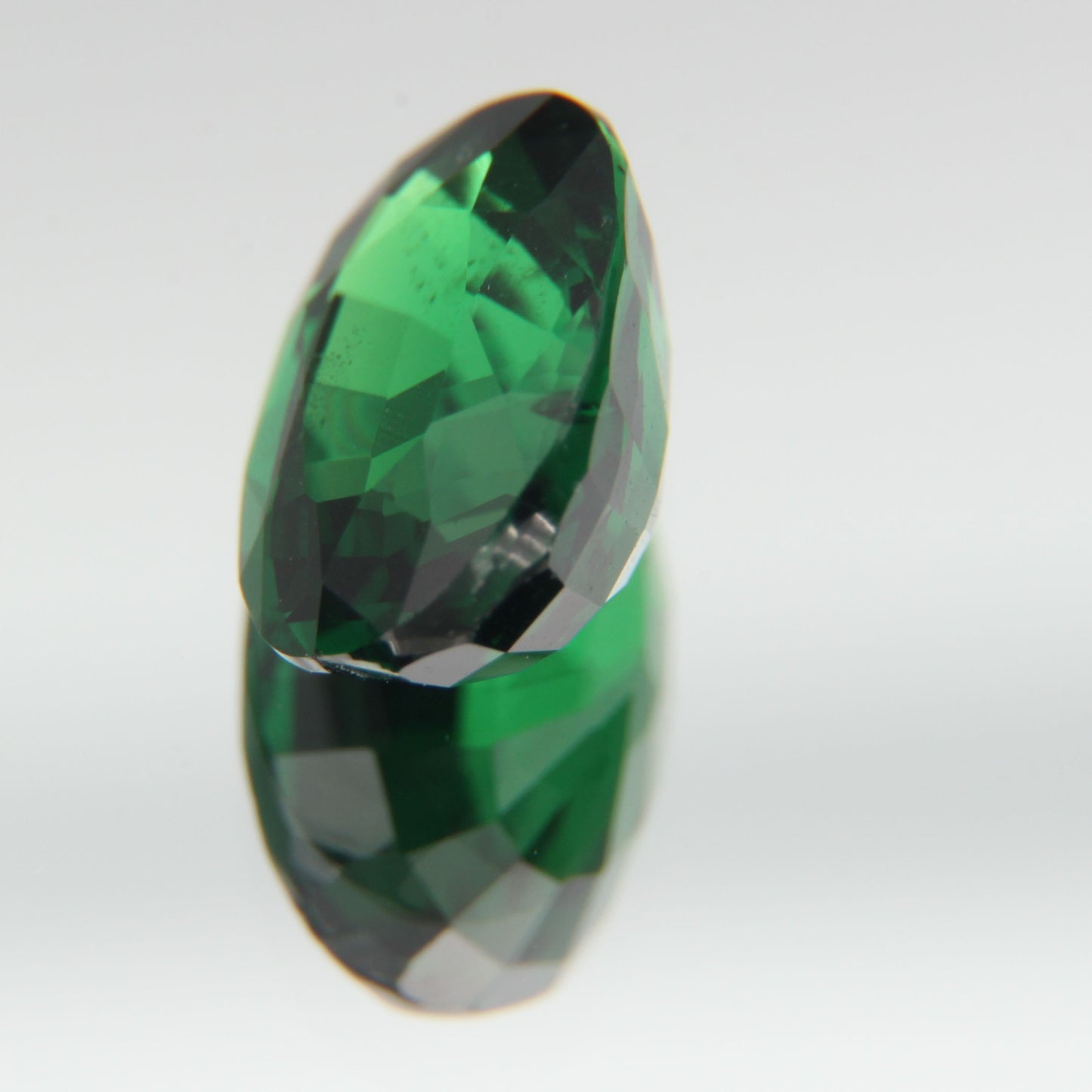 Tsavorit 1.52ct