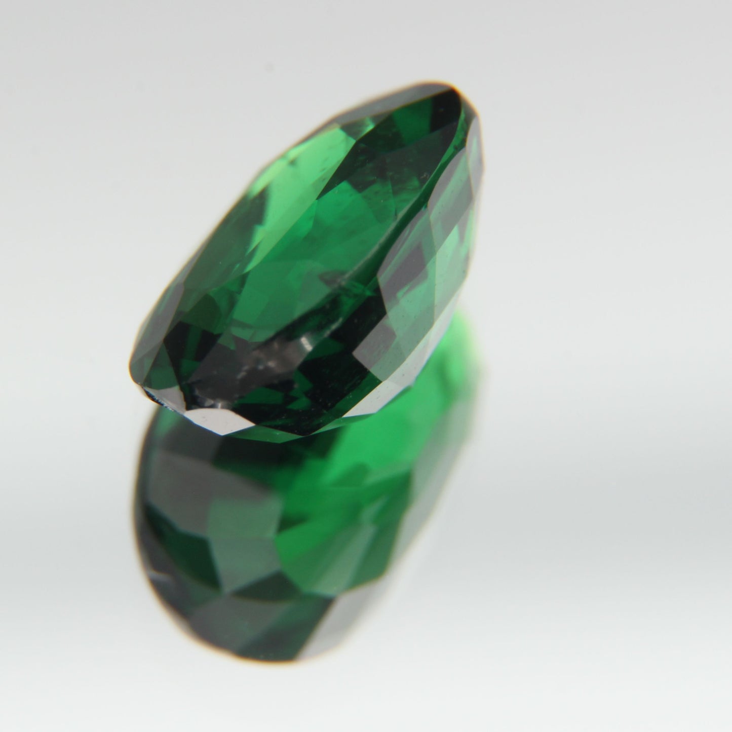 Tsavorit 1.52ct