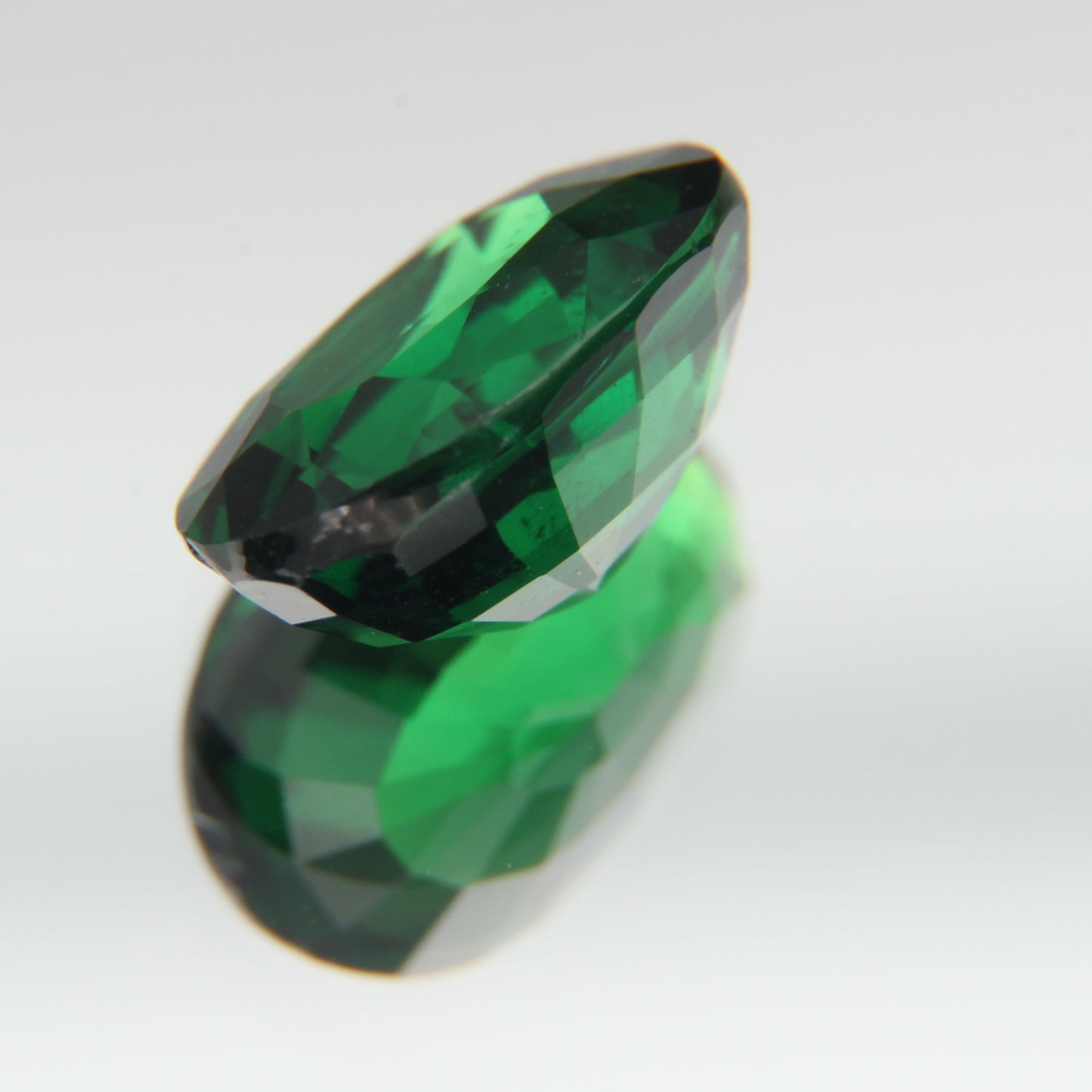 Tsavorit 1.52ct