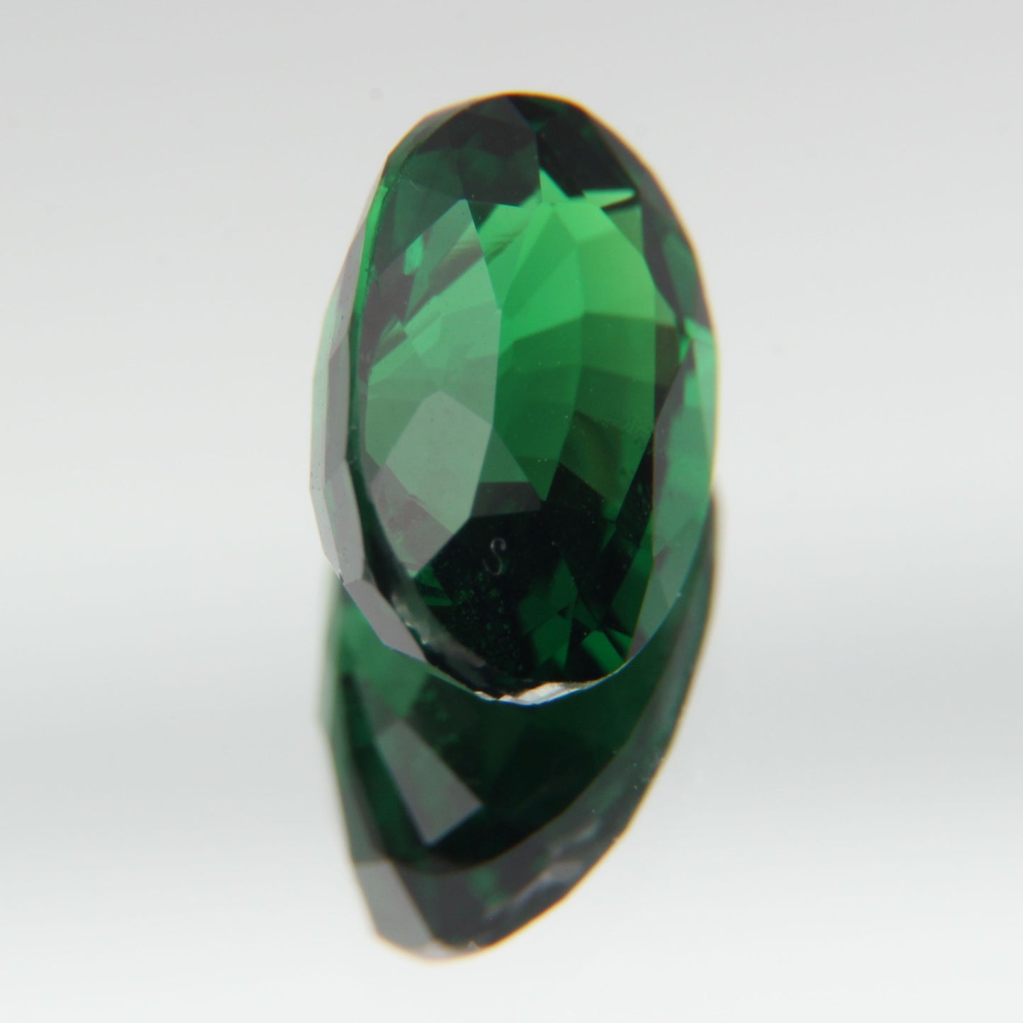 Tsavorit 1.52ct