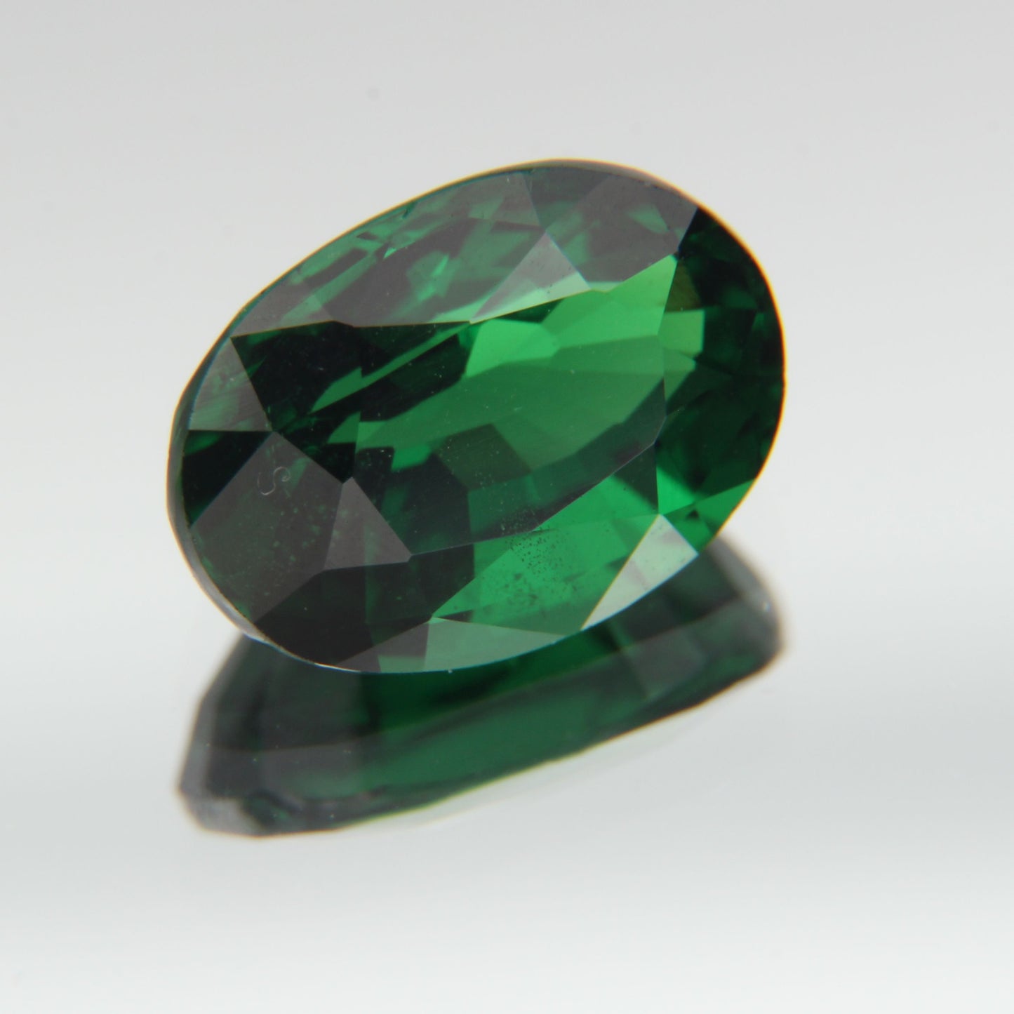 Tsavorit 1.52ct
