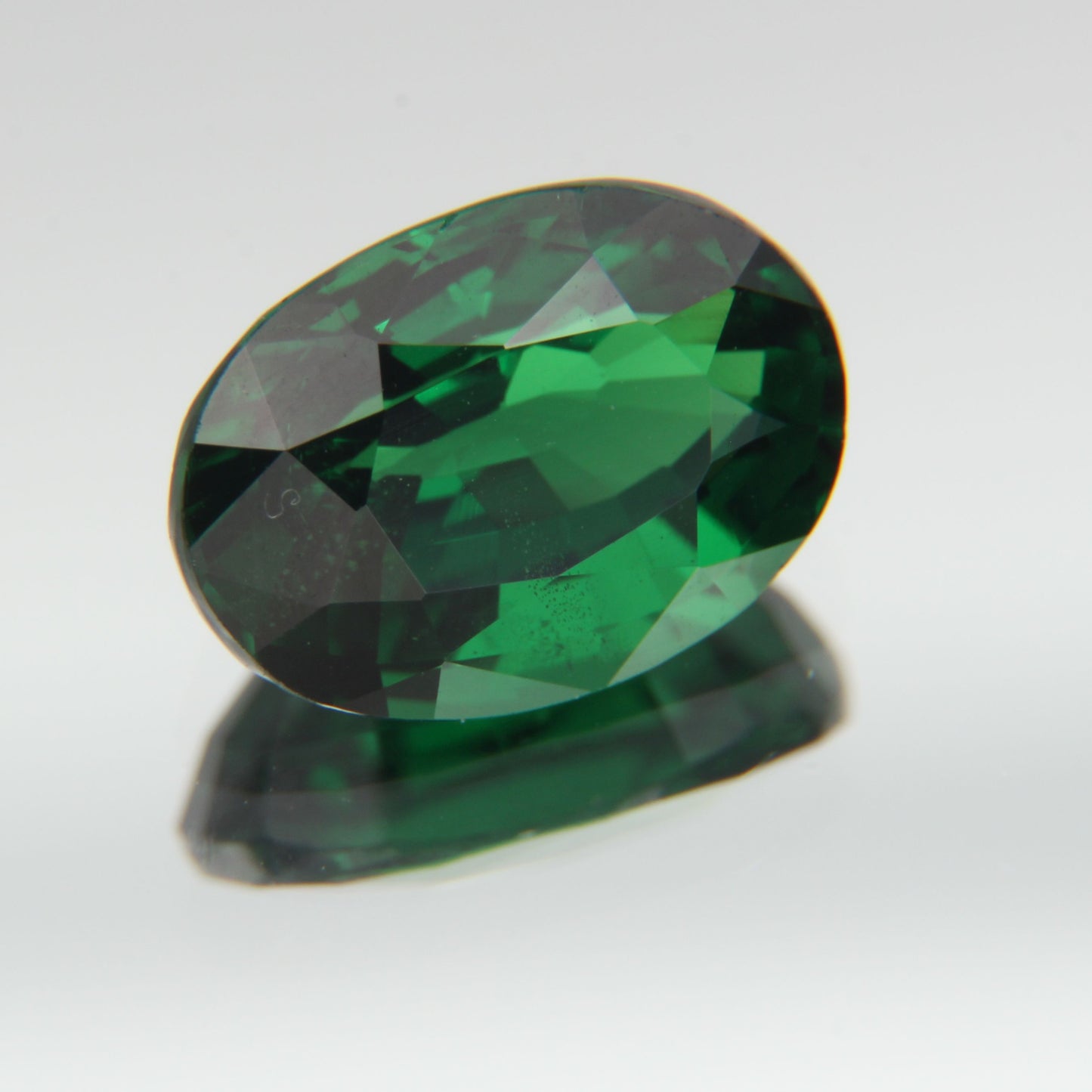 Tsavorit 1.52ct