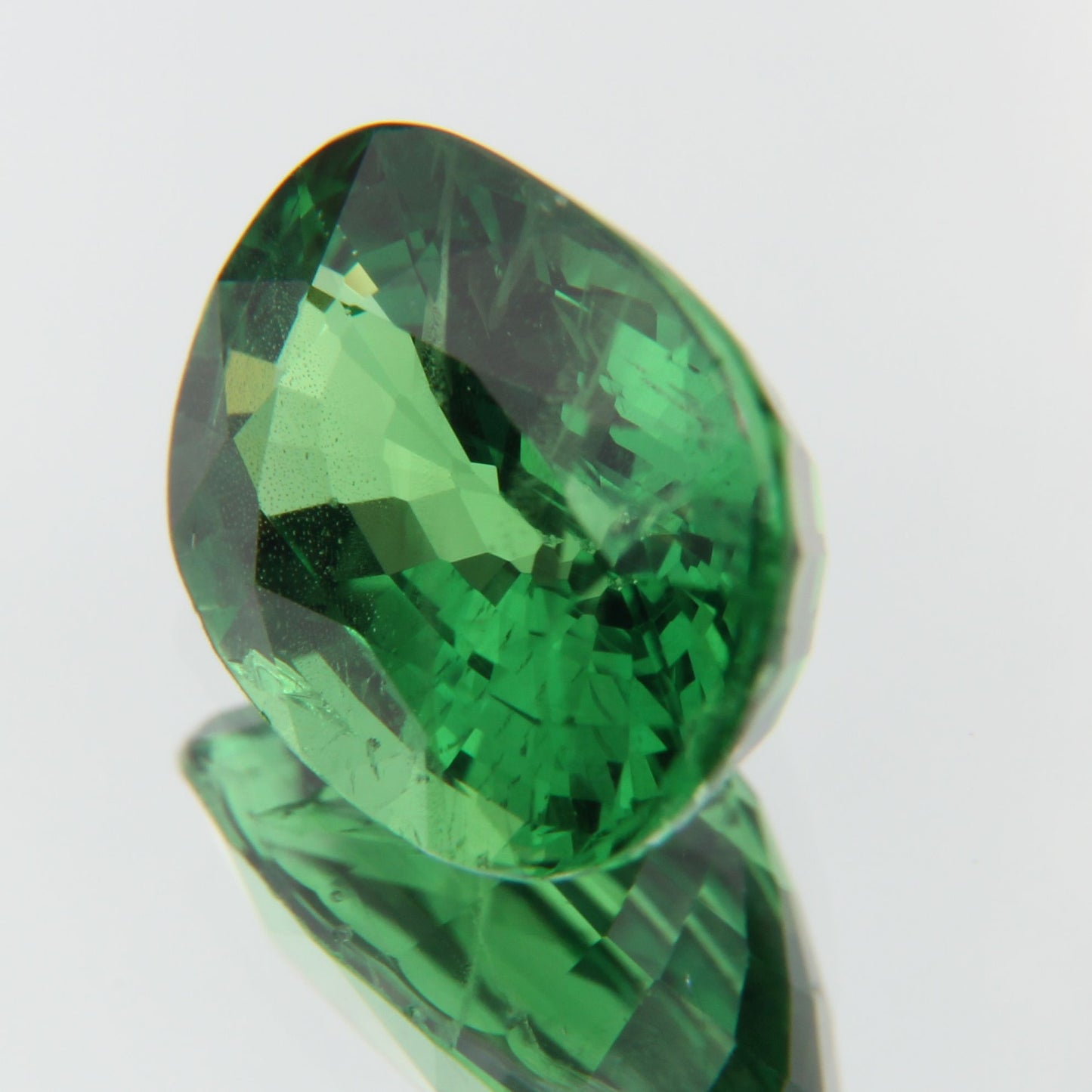 Tsavorit 2.07ct