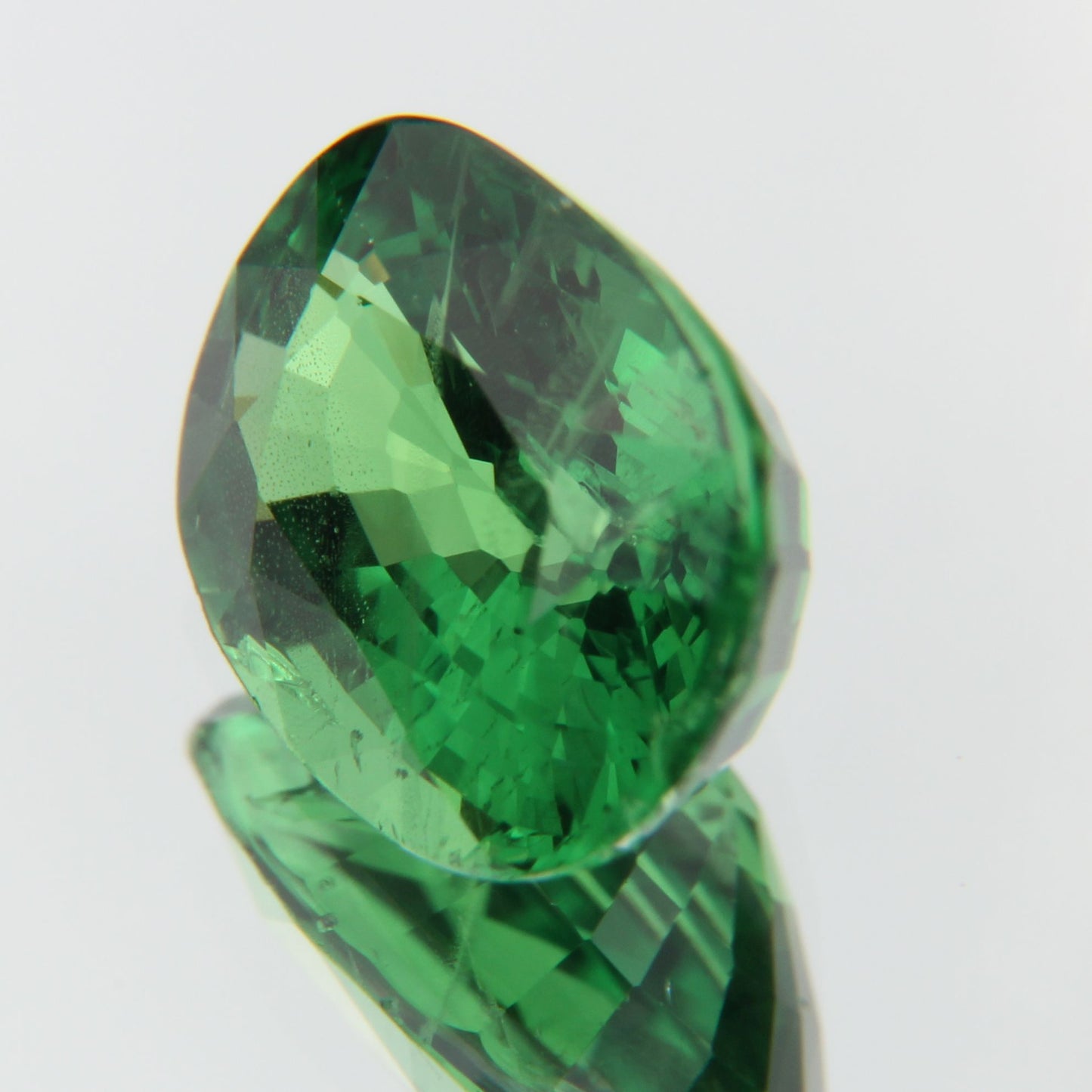 Tsavorit 2.07ct