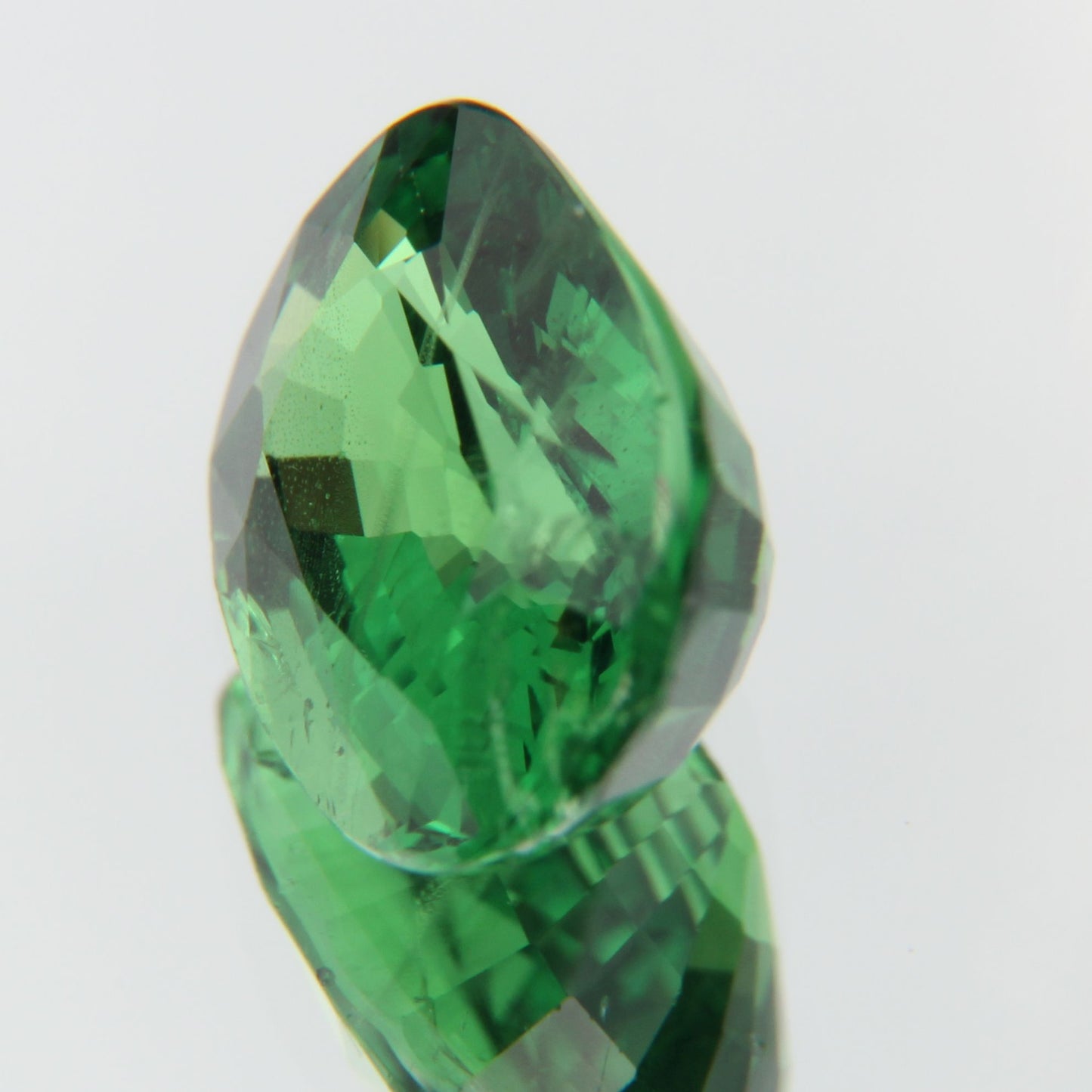 Tsavorit 2.07ct
