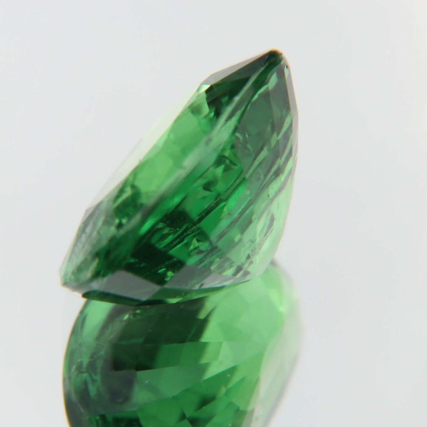 Tsavorit 2.07ct