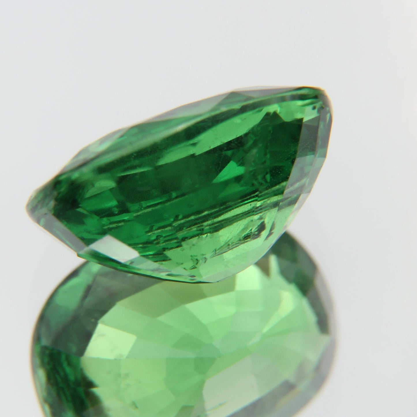 Tsavorit 2.07ct