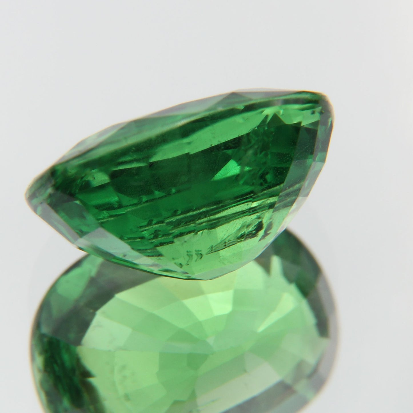 Tsavorit 2.07ct