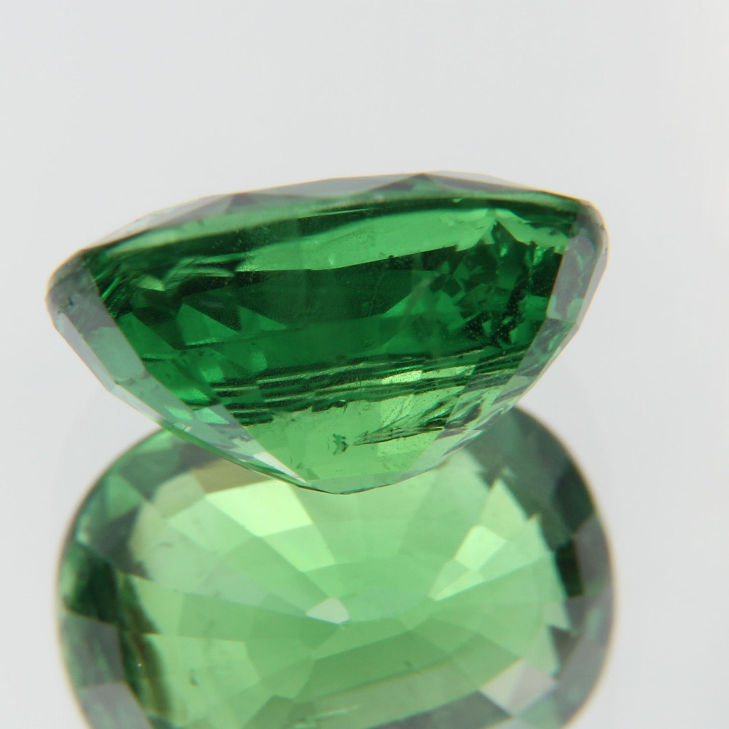 Tsavorit 2.07ct