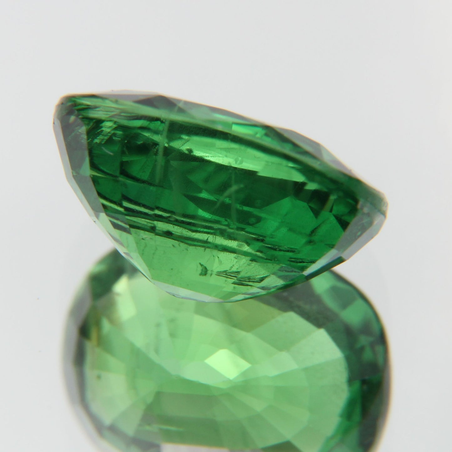 Tsavorit 2.07ct