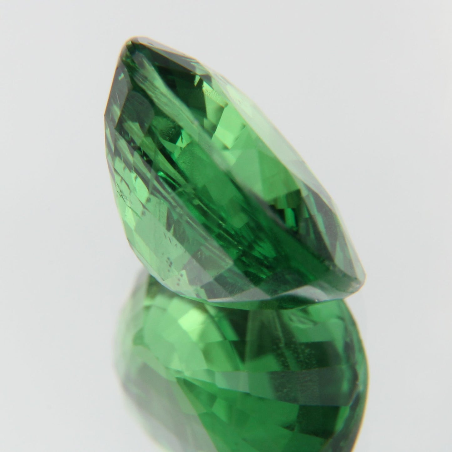 Tsavorit 2.07ct