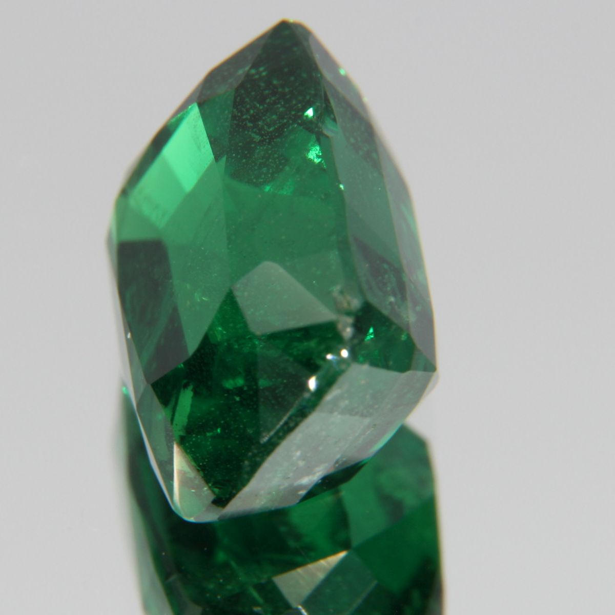 Tsavolite 5.18 ct