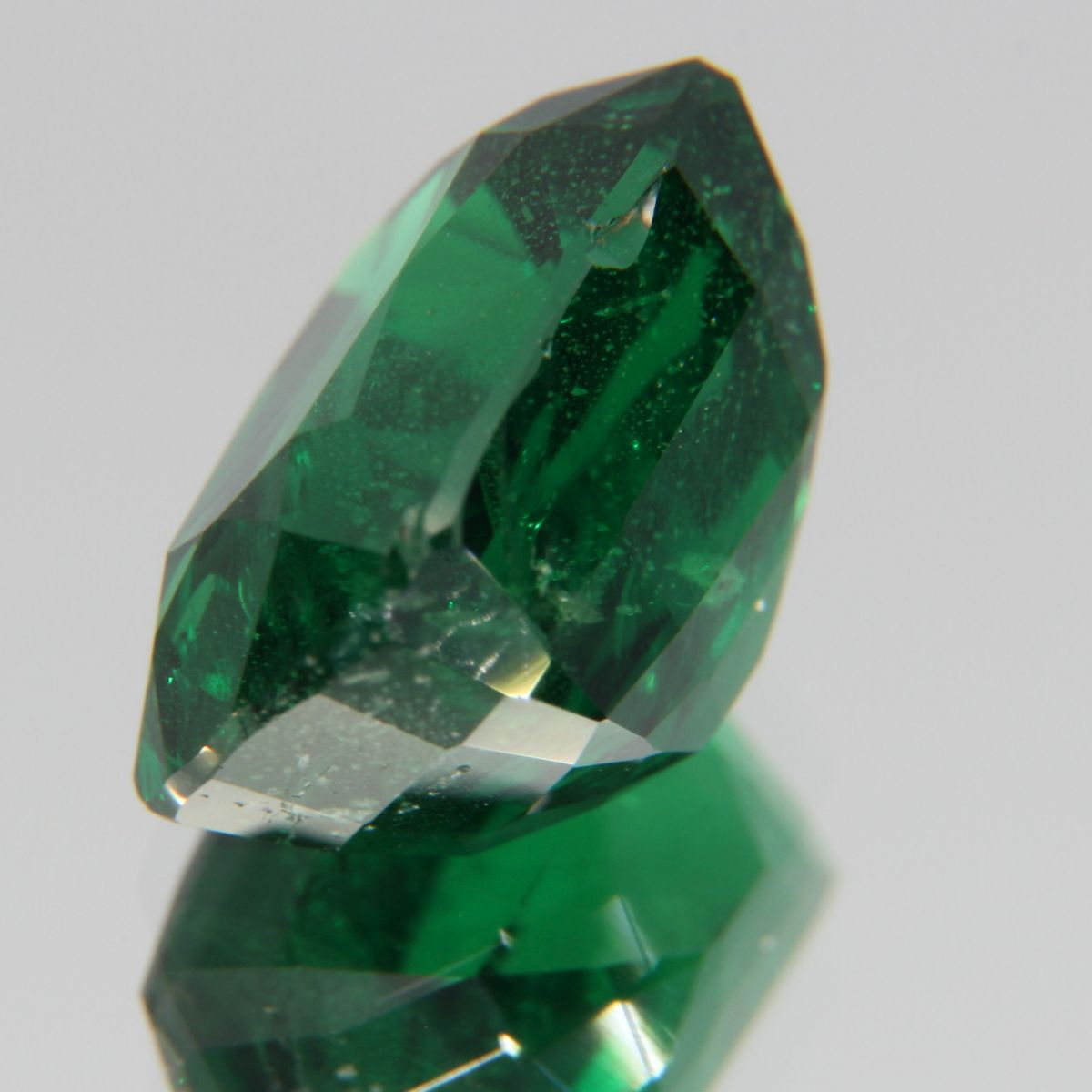 Tsavolite 5.18 ct
