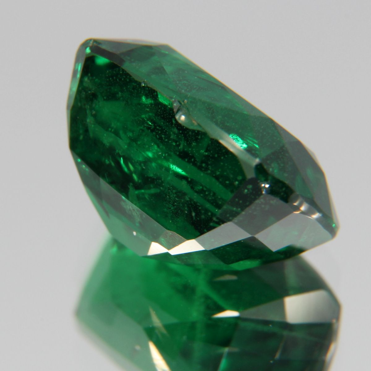 Tsavolite 5.18 ct