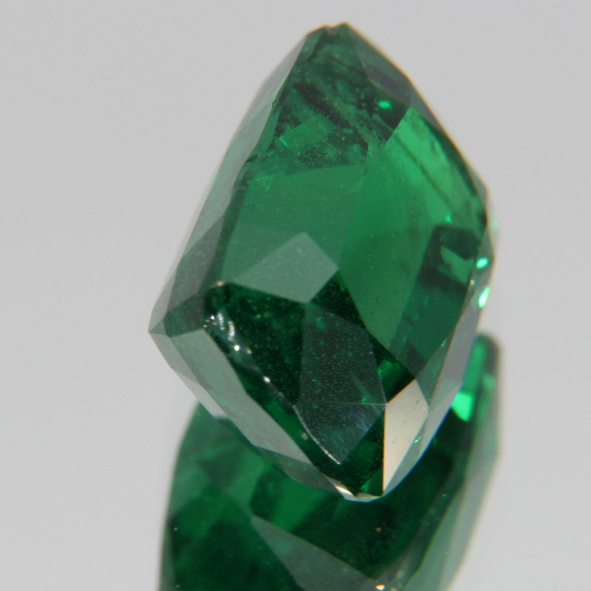 Tsavolite 5.18 ct