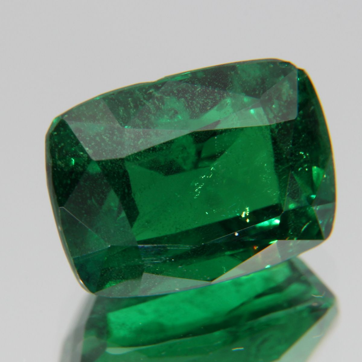 Tsavolite 5.18 ct
