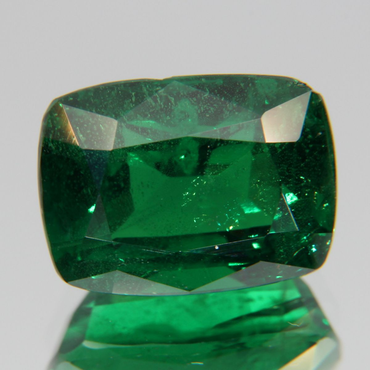 Tsavolite 5.18 ct