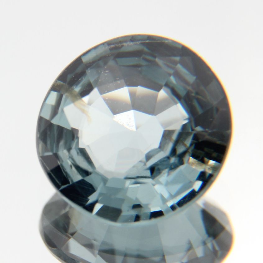 blauer Spinell 1.31ct 