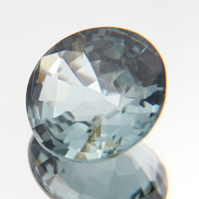 blauer Spinell 1.31ct 
