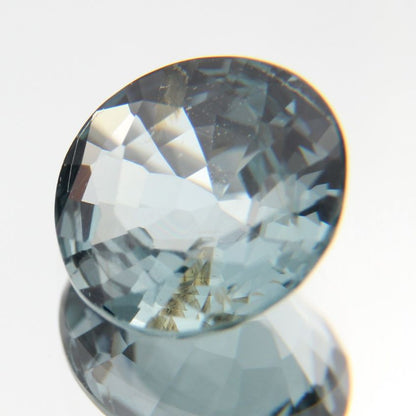 blauer Spinell 1.31ct 