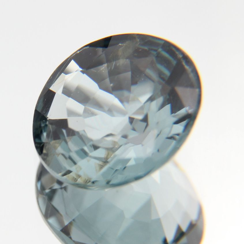 blauer Spinell 1.31ct 