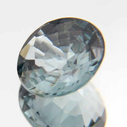 blauer Spinell 1.31ct 