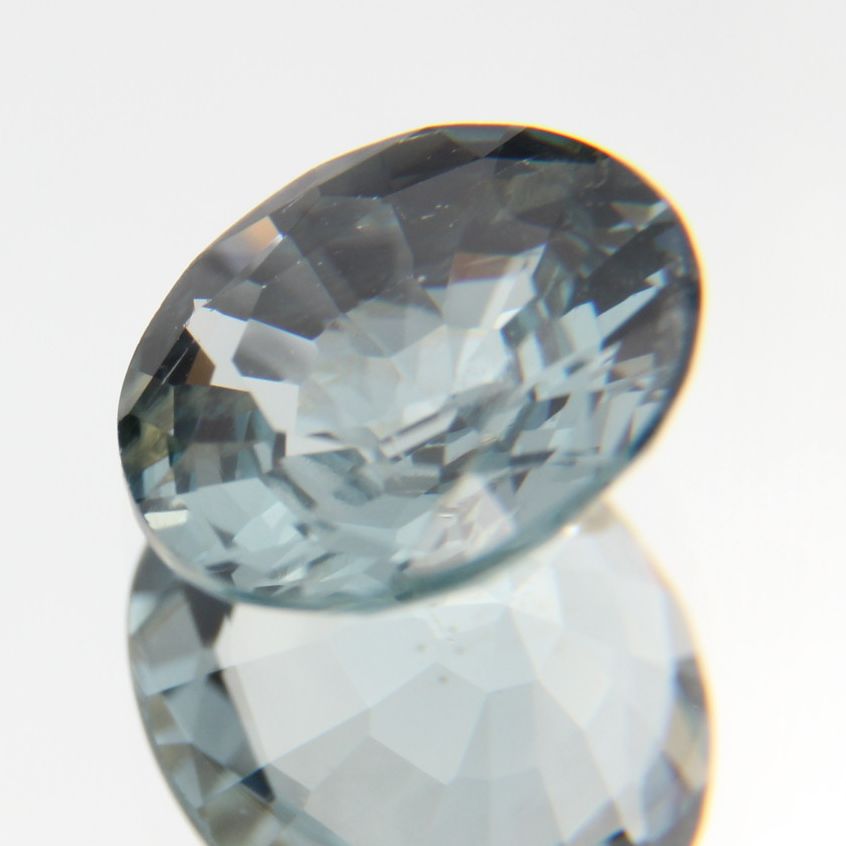 blauer Spinell 1.31ct 