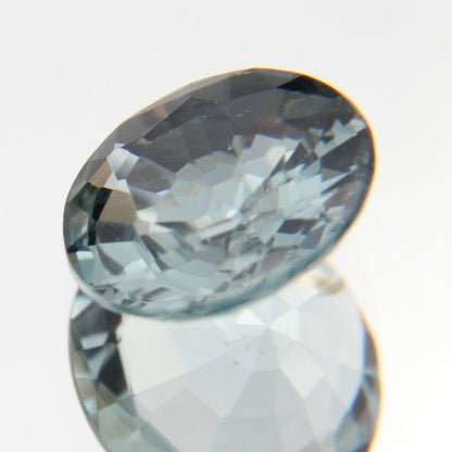blauer Spinell 1.31ct 
