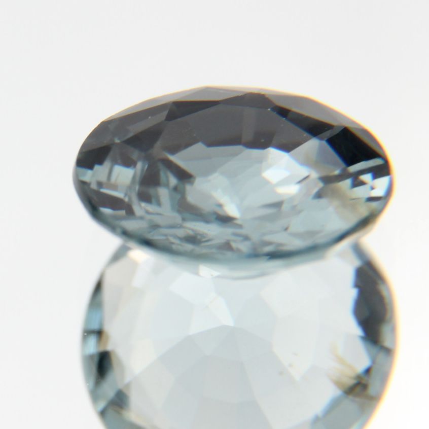 blauer Spinell 1.31ct 