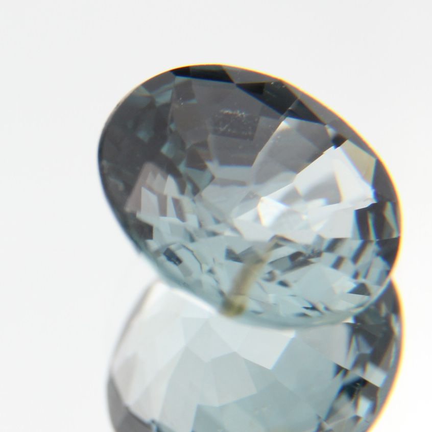 blauer Spinell 1.31ct 