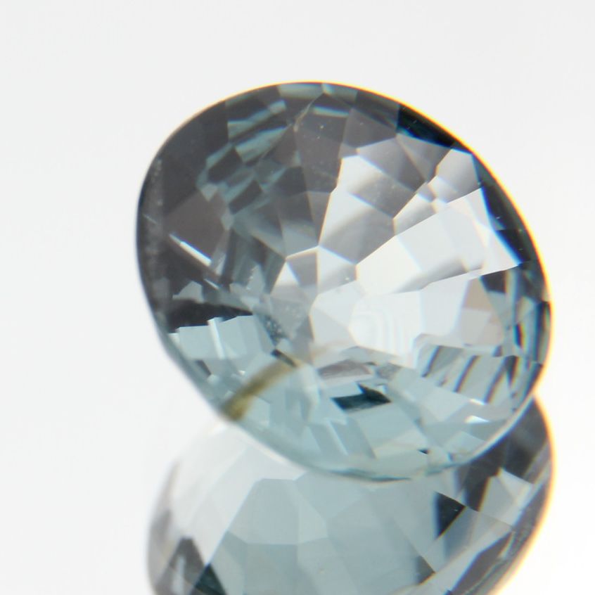 blauer Spinell 1.31ct 