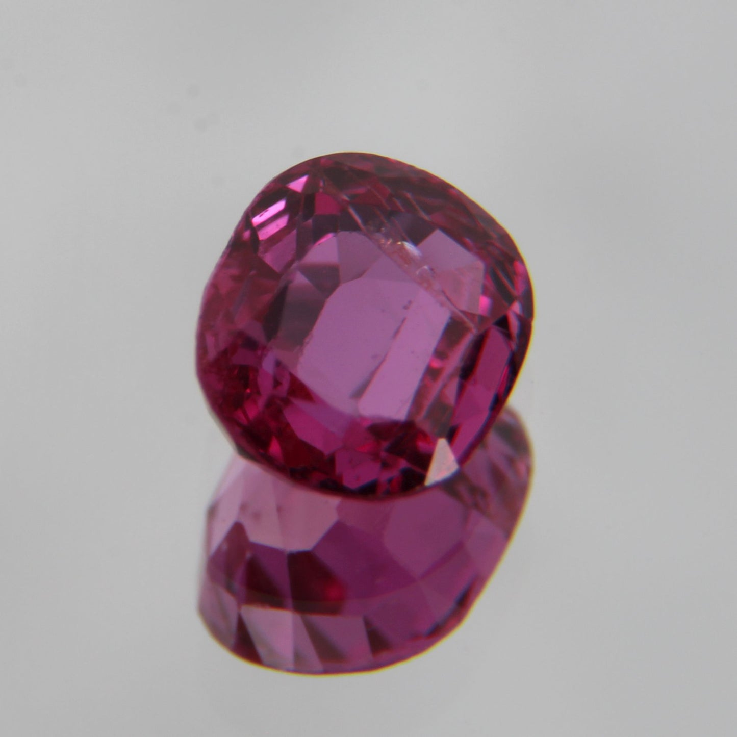 Rubin 0.59 ct