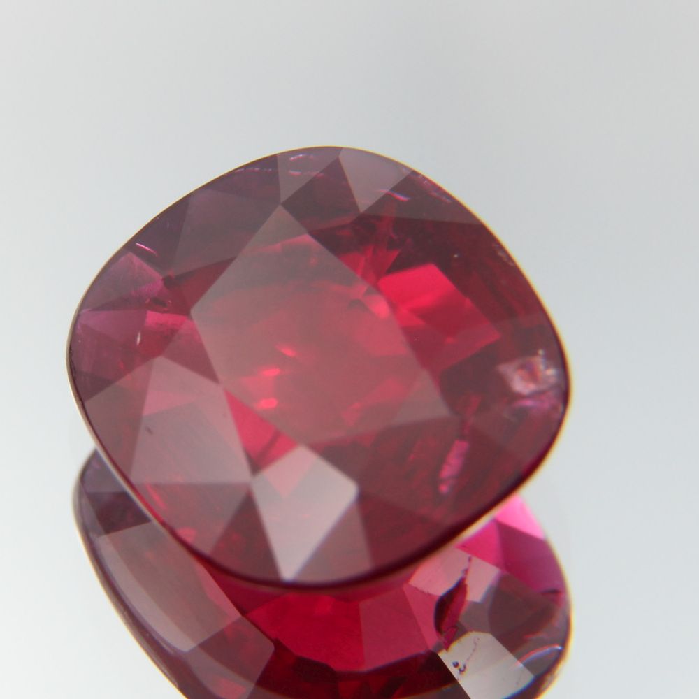 Rubin 2.00 ct