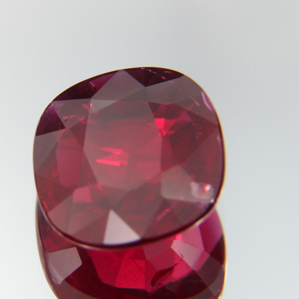 Rubin 2.00 ct