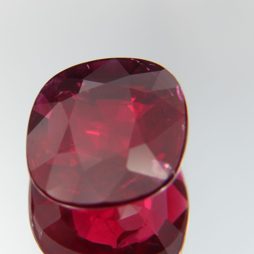 Rubin 2.00 ct