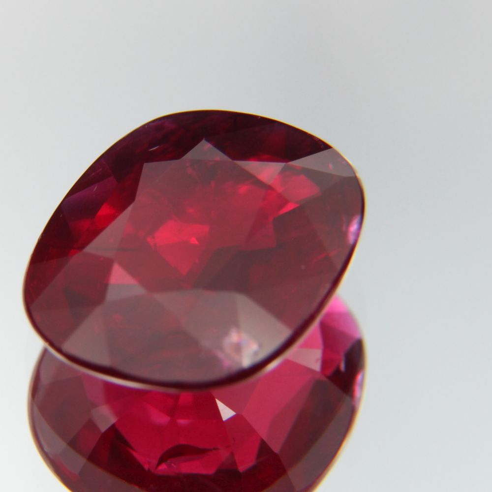 Rubin 2.00 ct