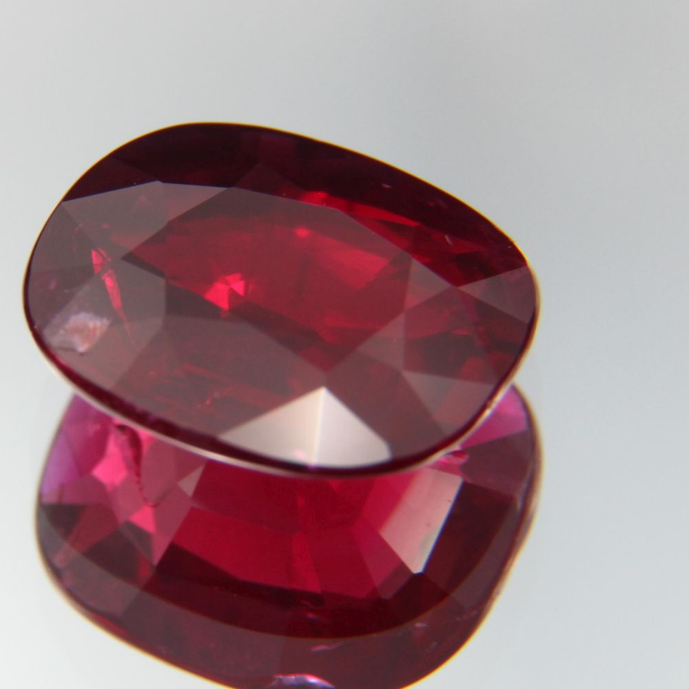 Rubin 2.00 ct