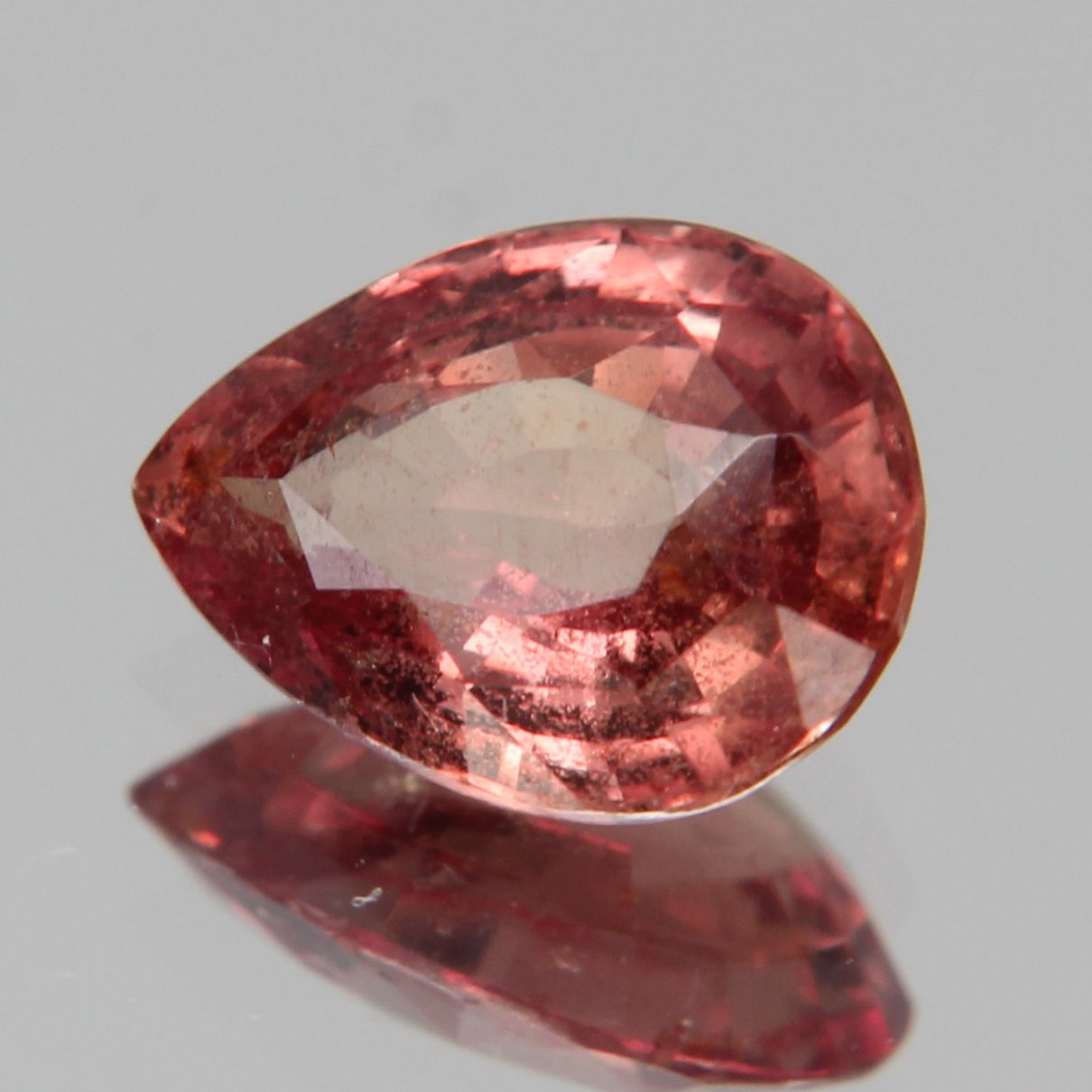 Padparadscha Saphir 1.27ct