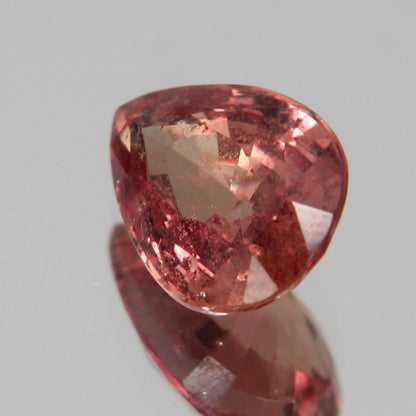 Padparadscha Saphir 1.27ct