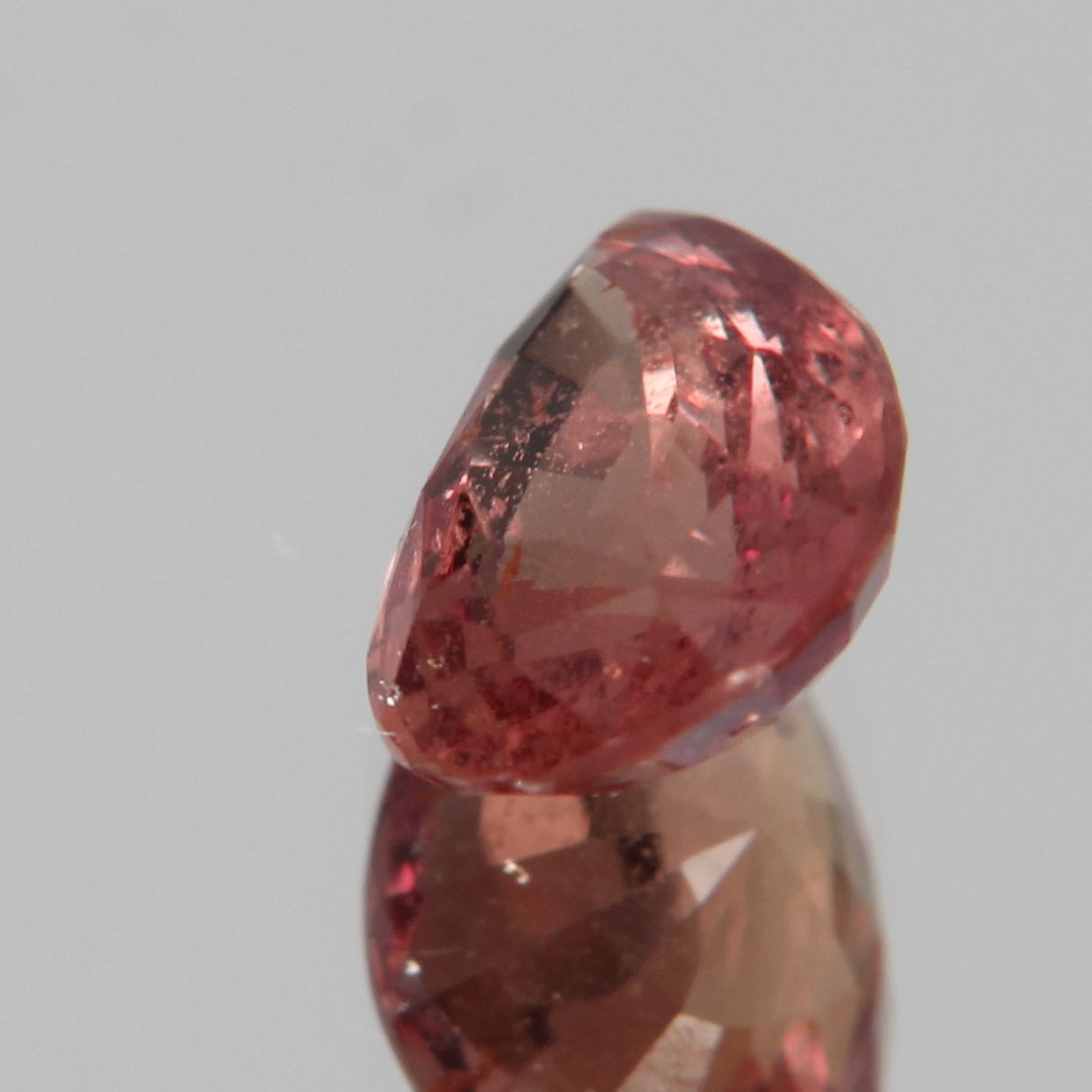 Padparadscha Saphir 1.27ct