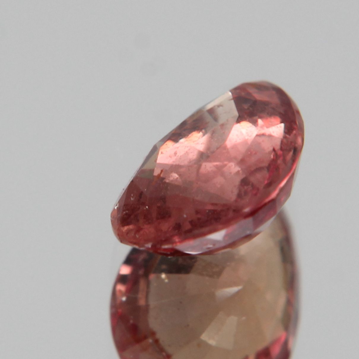 Padparadscha Saphir 1.27ct