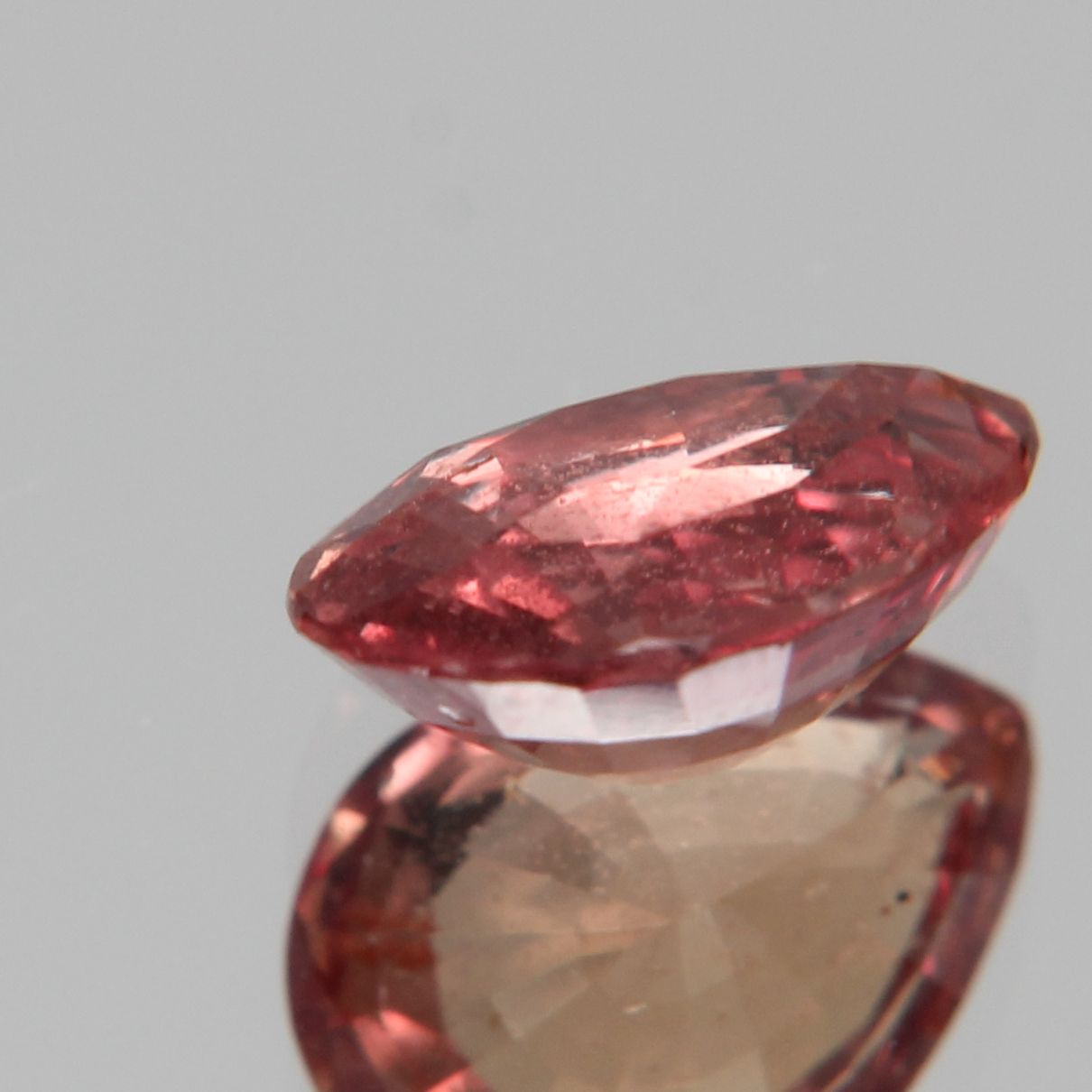 Padparadscha Saphir 1.27ct