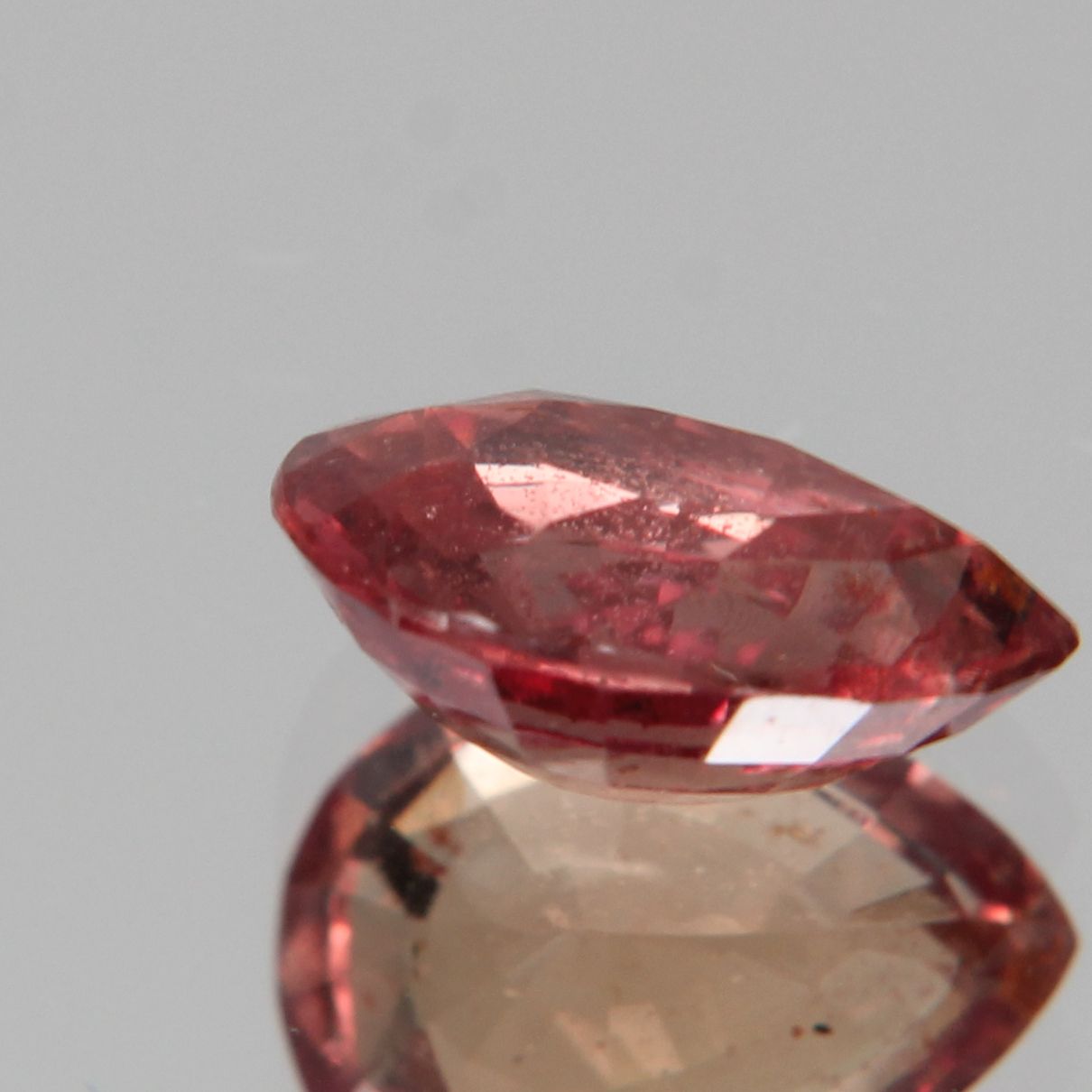 Padparadscha Saphir 1.27ct