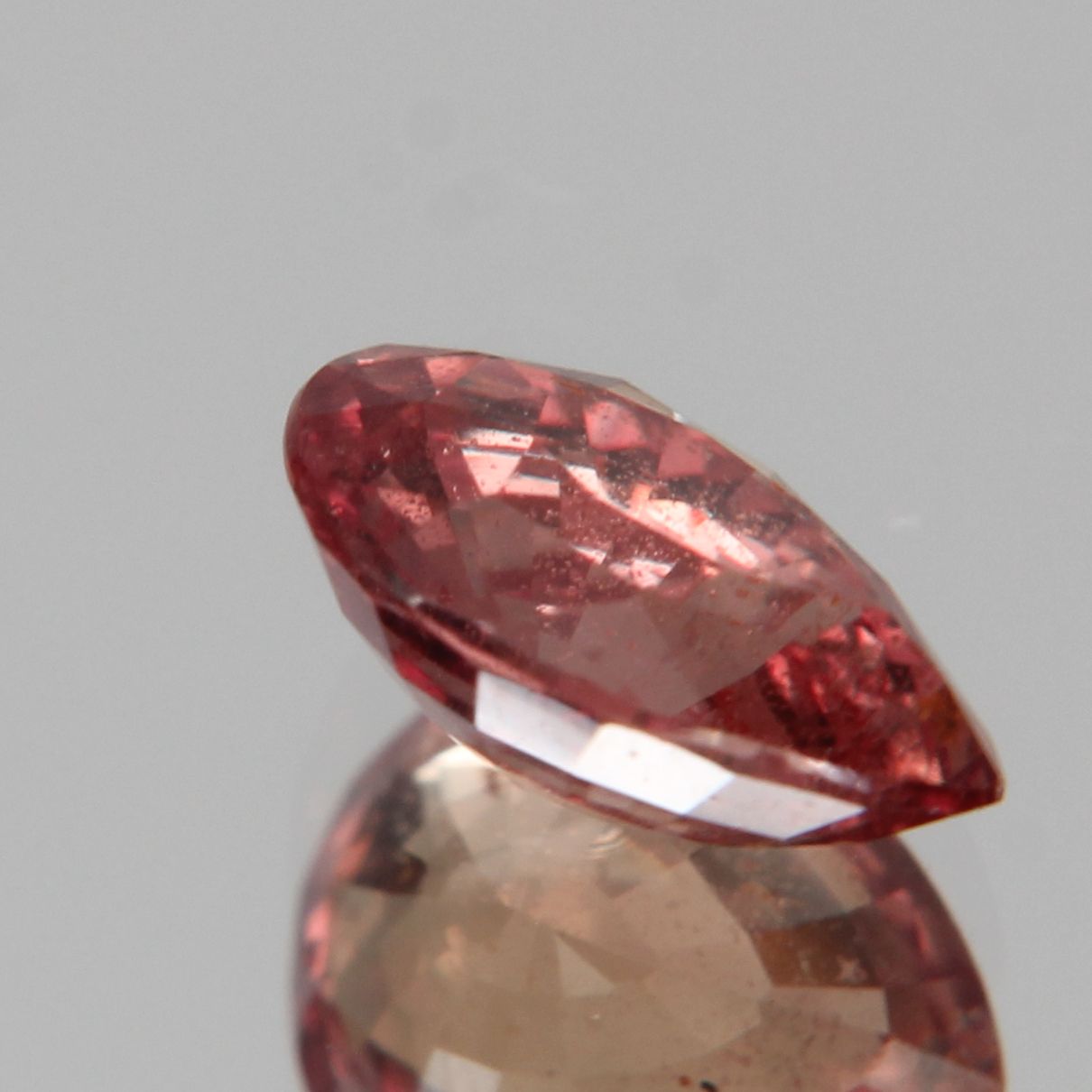 Padparadscha Saphir 1.27ct